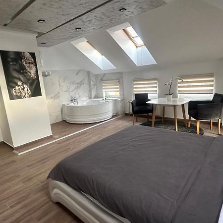 Seti Gorgeous Apartments With Jacuzzi Belgrad Exteriör bild